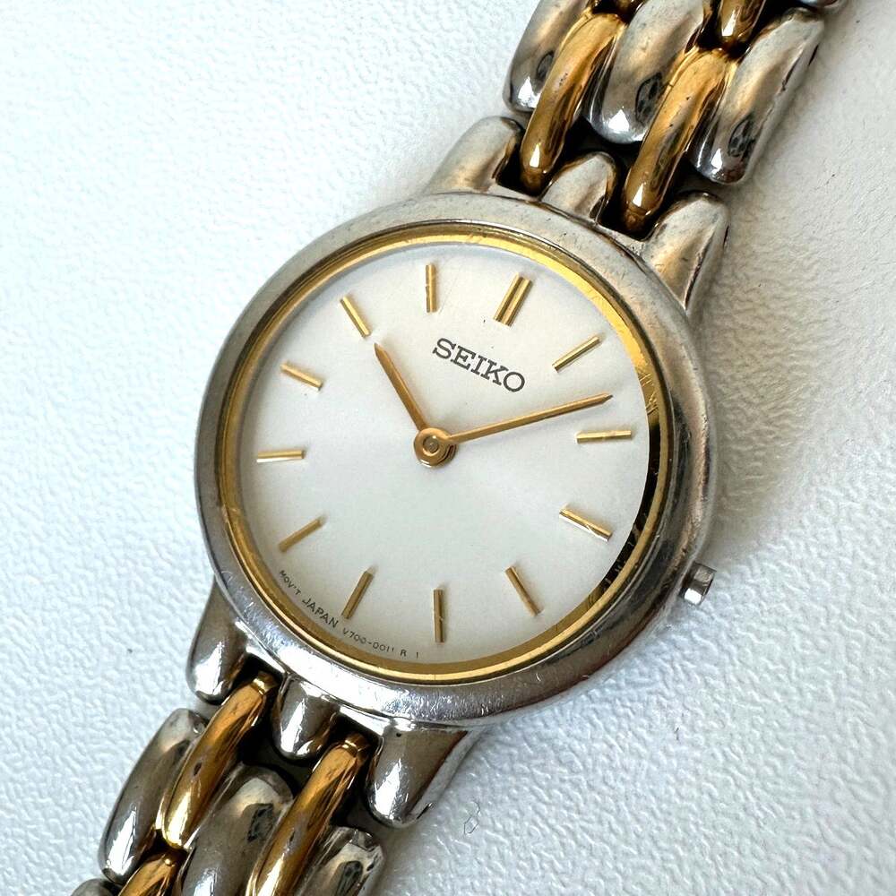 Vintage SEIKO V700-6379 24mm Gold/Silver Tone Steel Round Quartz Watch